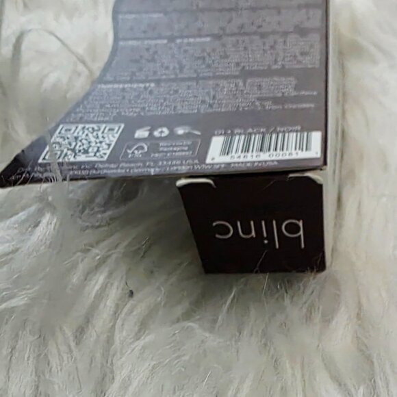 NIB Blinc Amplified Tubing Mascara, Black, Ultra Longwearing - Picture 6 of 7